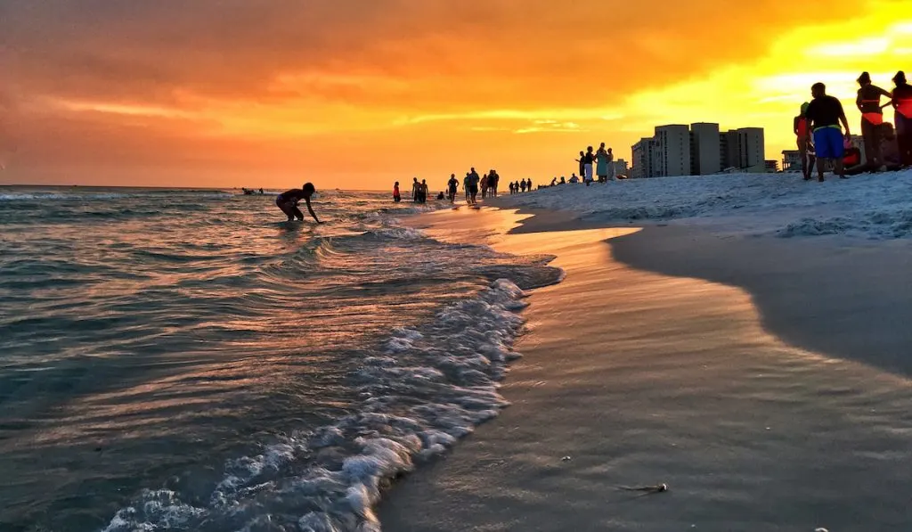 Sunset view on Destin beach