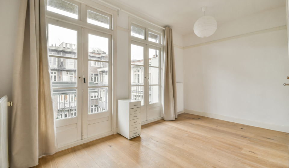 Can You Add Grids to Windows? This Must Be Home