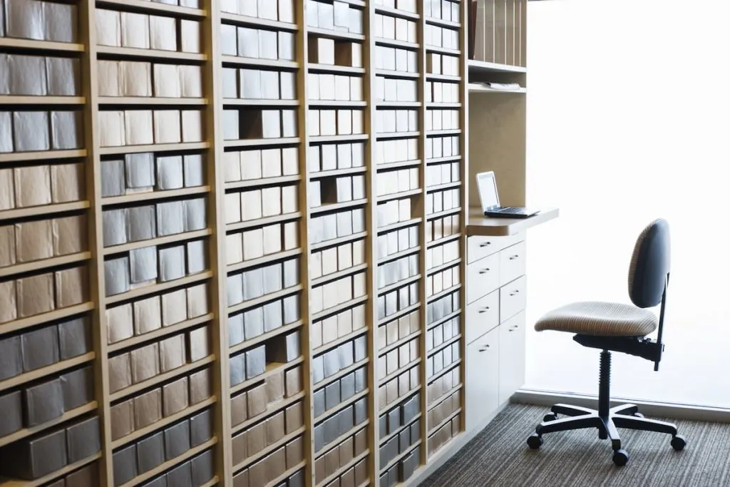 File cabinet system in a dentist office