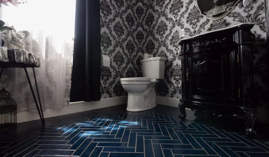 Unique eccentric colorful interior decor tile , vintage antique bathroom